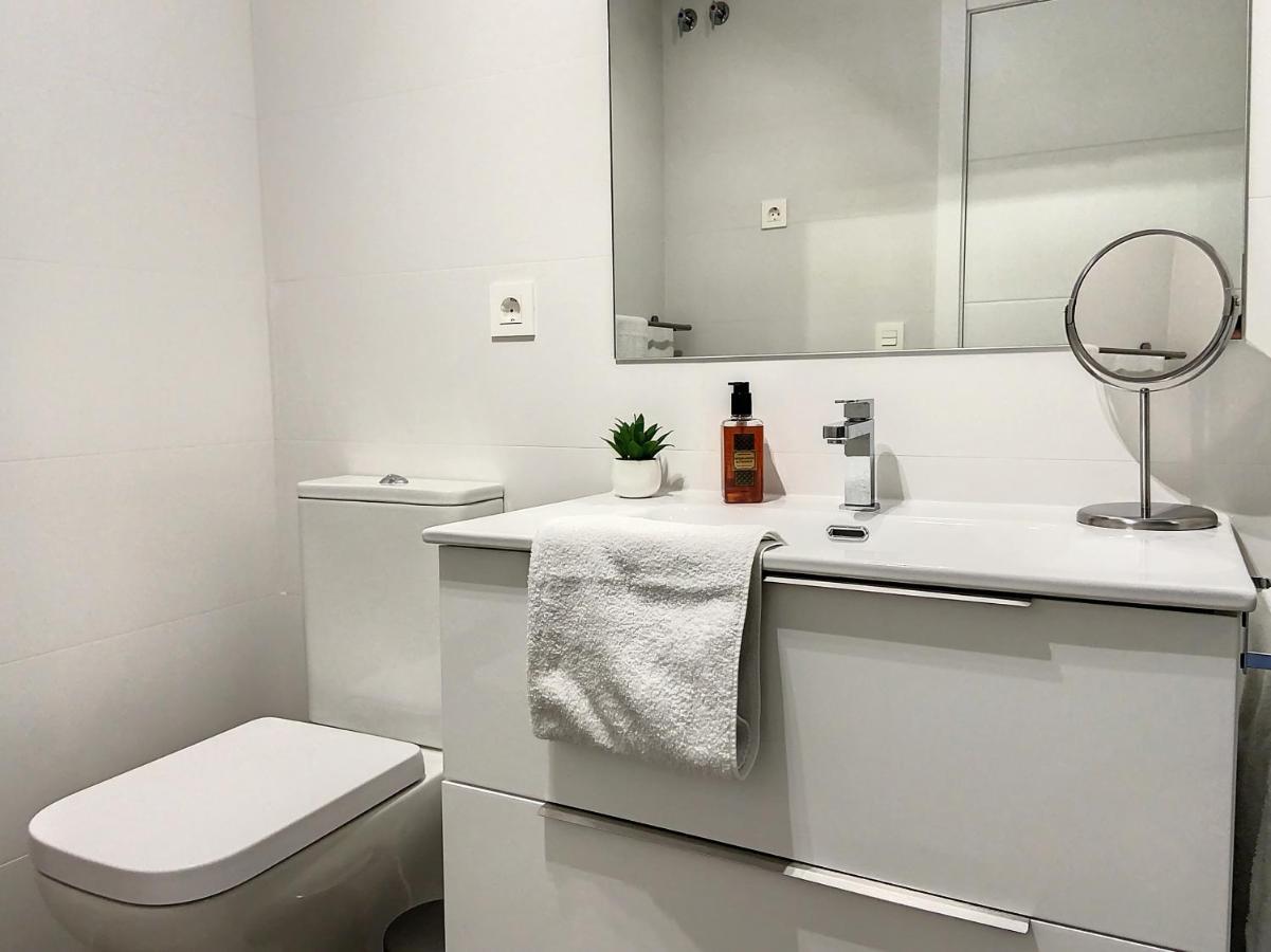 Via Celere 2330 Sea View Apartment 卡萨雷斯 外观 照片