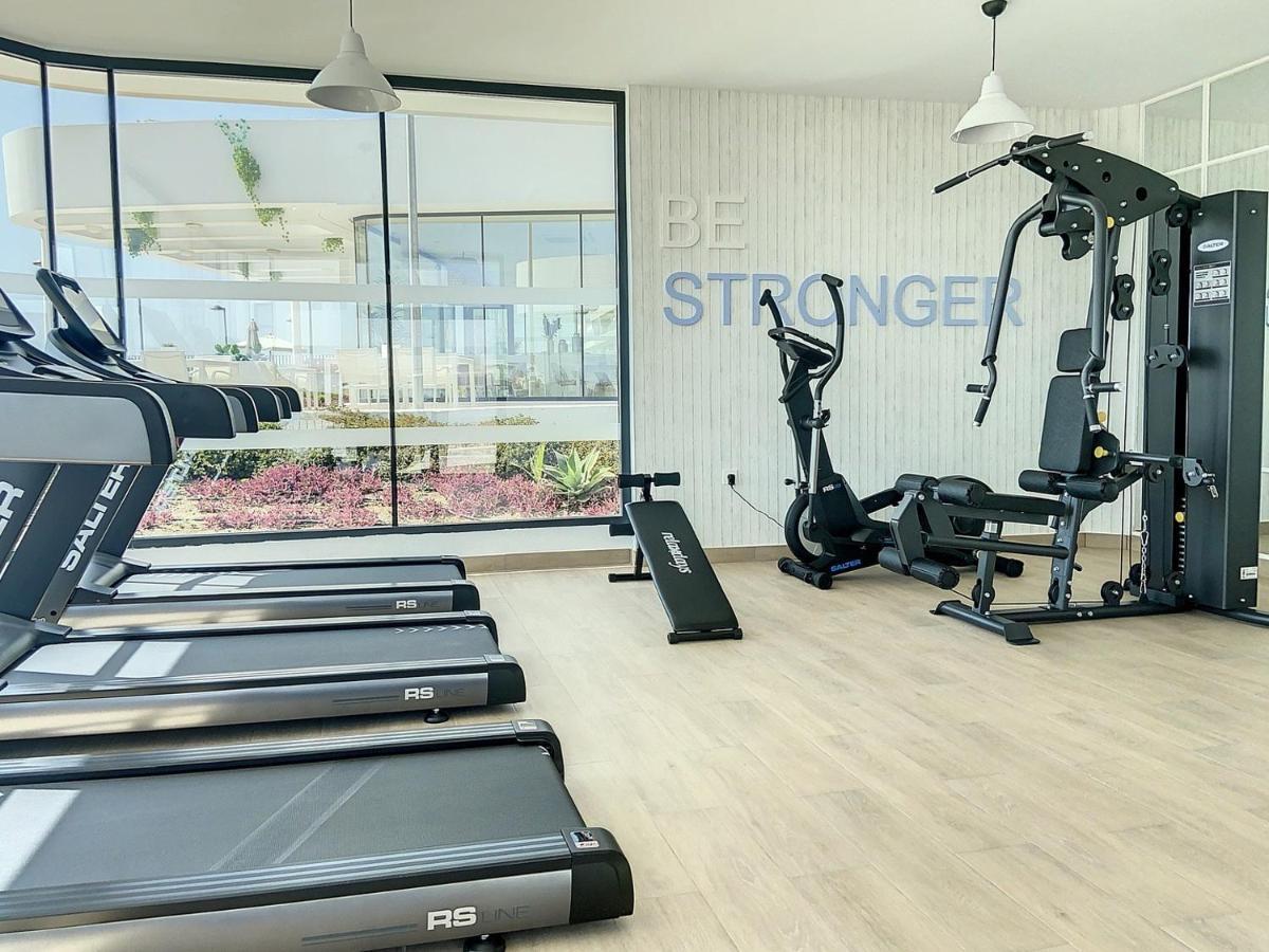 Via Celere 2330 Sea View Apartment 卡萨雷斯 外观 照片